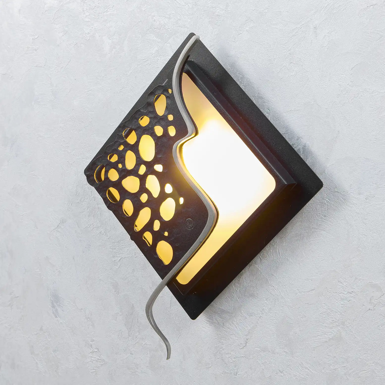 Brillo silver close up