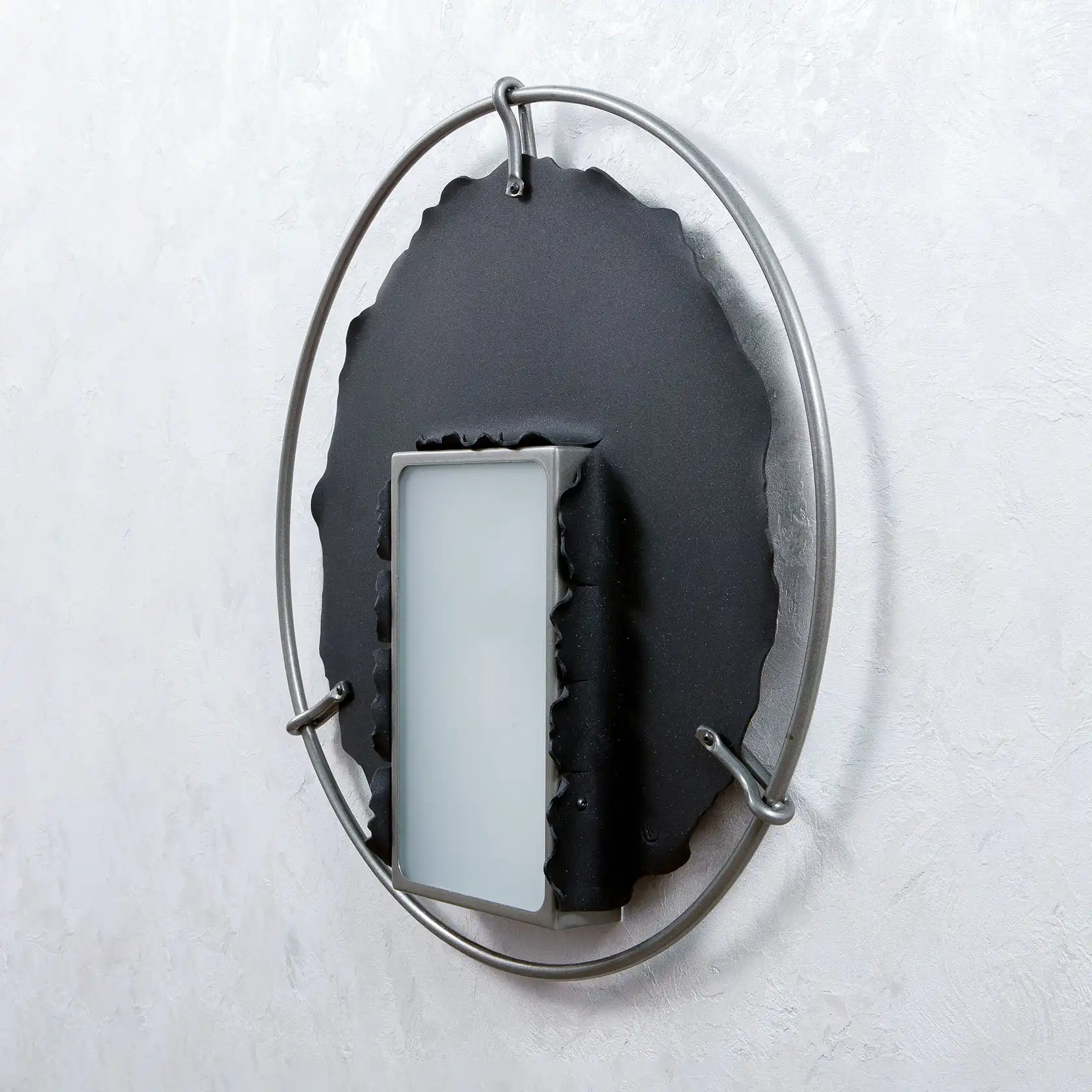 Finnis silver wh details